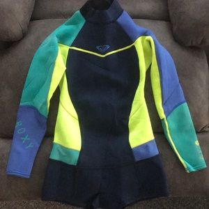 Roxy wet suit